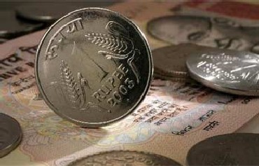 How rupee fall affects your investment