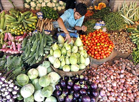 How FDI in retail will help consumers, farmers, economy