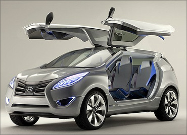 Hyundai Nuvis concept car.