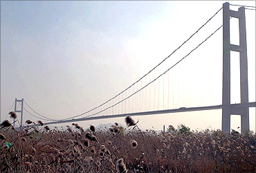 Runyang Bridge.