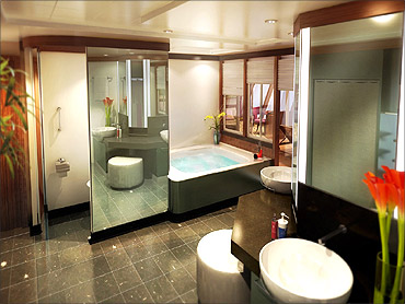Suite Bath.