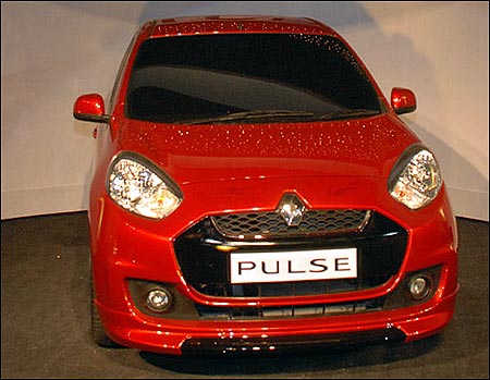 Catch a glimpse of the NEW Renault Pulse