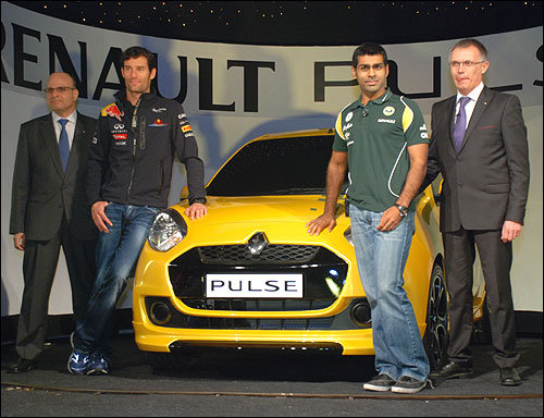 Left-Right: Marc_Nassif MD Renault India, Mark Vebber F1 Driver Red Bull, Karun Chandok F1 Driver Team Lotus, Carlos Taveras COO Renault.
