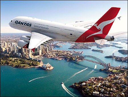 Qantas resumes operations after 44-hour shutdown