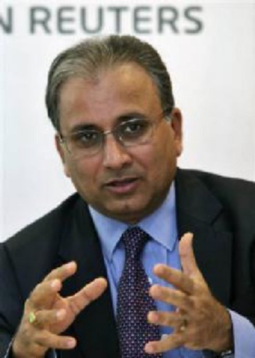 Suresh Vaswani, chairman of Dell India, speaks at a Reuters India Investment Summit.