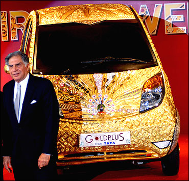 Ratan Tata with the Goldplus Nano.