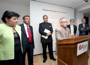 Pranab Mukherjee at New York's Asia Society, which is showcasing Rabindranath Tagore's works.