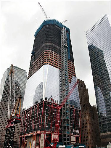 The stunning World Trade Centre is 100 storeys high!