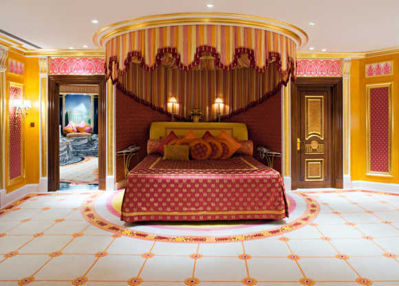 Amazing images of Burj Al-Arab's Royal Suite