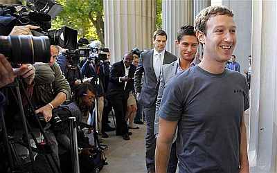 Facebook buys Instagram for $1 billion