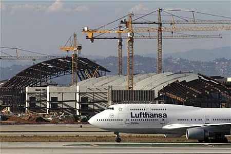 Lufthansa introduces its Boeing 747-8 in India