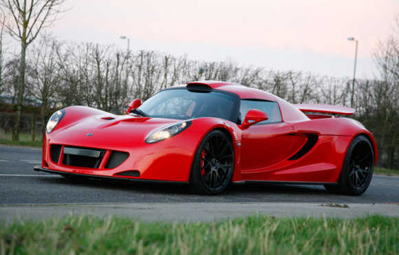 Amazing images of supercar Hennessey Venom GT