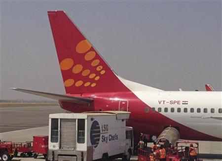 Jet and SpiceJet soar on the misfortunes of rivals