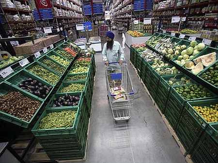 FDI in retail will benefit poor farmers: Beni Verma