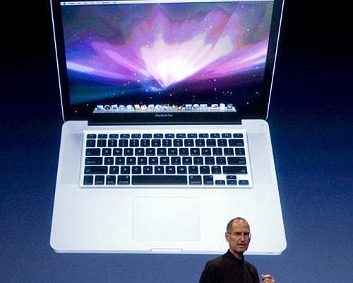 Late Apple CEO Steve Jobs at MacBook Air launch event