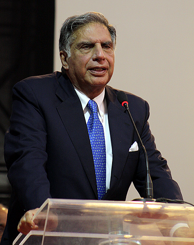 Ratan Tata addresses the two-day Vibrant Gujarat Global Investors Summit 2009 in Ahmedabad.