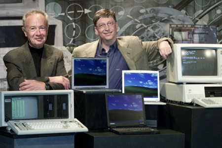 Andy Grove, left, with Bill Gates.