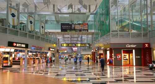 Fantasy Land: Stunning images of Changi Airport in Singapore