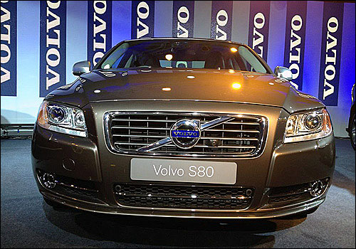 Volvo launches 3 stunning diesel cars in India