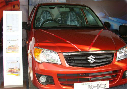 Jaipur Auto Expo showcases NEW cars