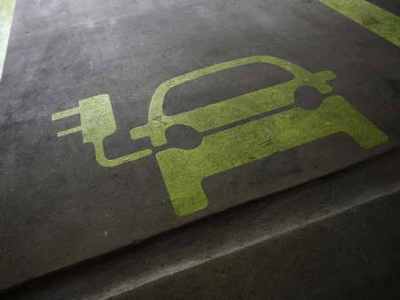India's auto sector is still waiting for an electric start