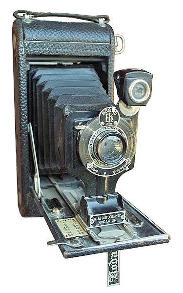 No 1-A Autographic Kodak Jr (made 1914-1927).