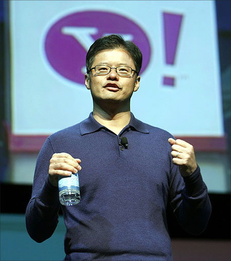 Jerry Yang speaks at CES.