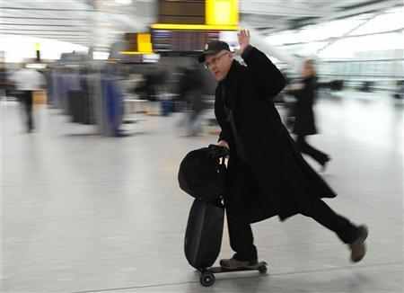 Holiday bookings' rush: No respite in airfares