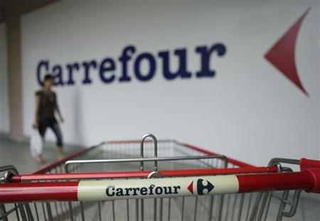 A Carrefour outlet.