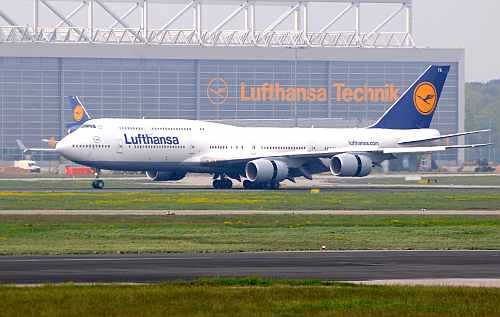 Sneak Peek: Lufthansa brings the new B747-8 aircraft to India