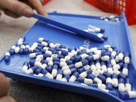 The pros and cons of free generic drugs