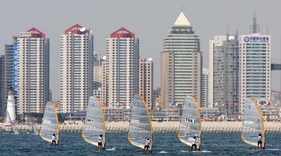 Competitors of the 2006 Qingdao International Regatta sailing competition compete on the first day of the games in Qingdao, China's eastern province of Shandong.