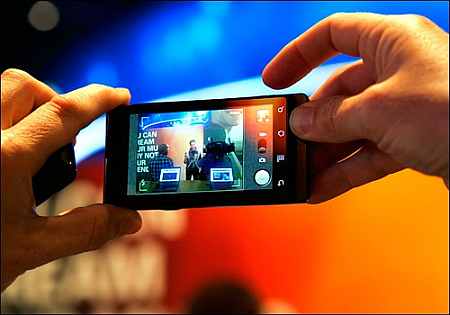 How mobile TV market is trying to make it big in India