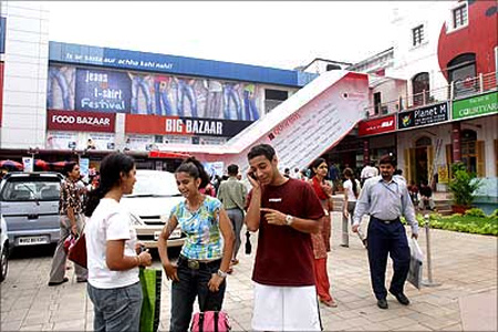 A Big Bazaar outlet.