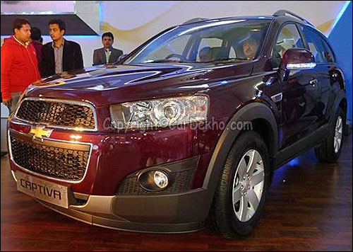 The all new Chevrolet Captiva at Rs 18.74 lakh