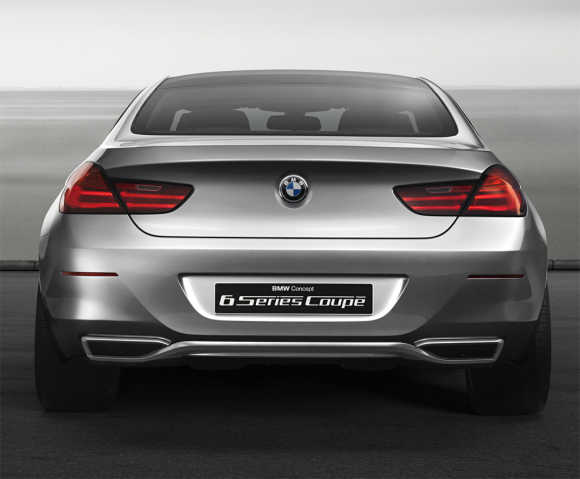 The 6 Series name reappeared with the BMW E63 chassis beginning in the 2004 model year.