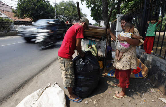 Widening gap betwen Indonesia's rich and poor
