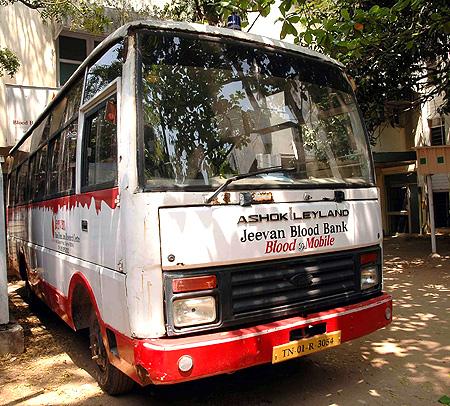 Mobile blood bank.