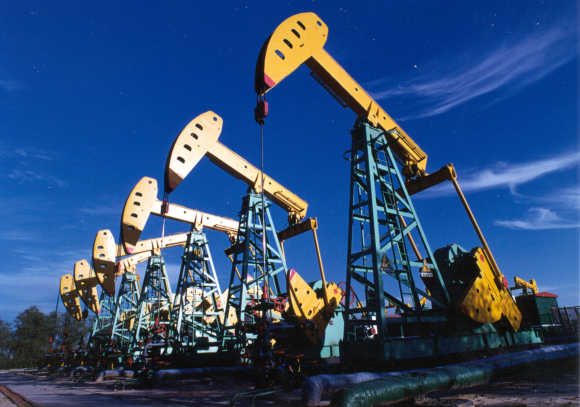 Oilfield pumping units of PetroChina Daqing Oilfield Company Limited at Daqing, northeast China's Heilongjiang province.