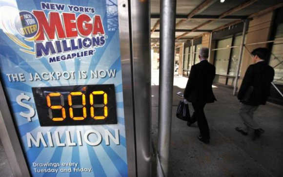 $500-million lottery fever grips US - Rediff.com Business
