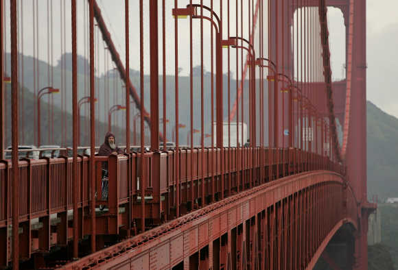 Iconic Golden Gate Bridge turns 75