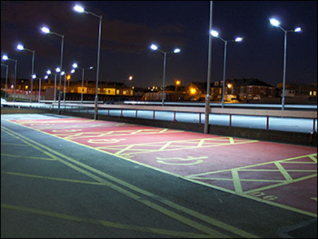 Philips, Bridgelux, NTL compete to switch on LEDs for street lighting
