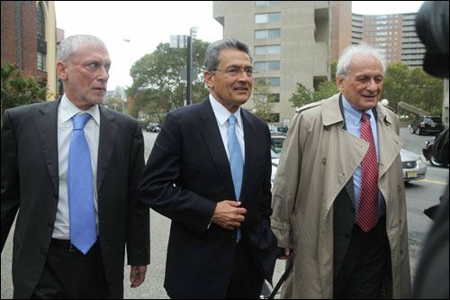 Rajat Gupta arrives for his date in court.