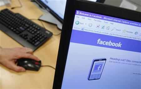Govt must get on with social media, not attack it