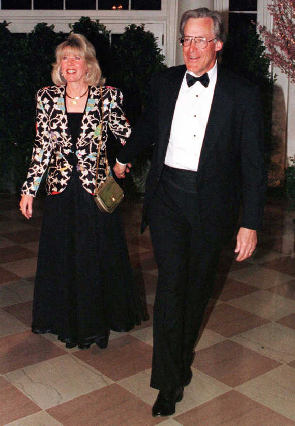 Sam Robson Walton with his wife Carolyn.