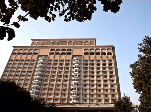 Taj Mansingh hotel in Delhi