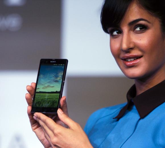 Bollywood actress Katrina Kaif displays the Sony Xperia Z high-end smartphone.