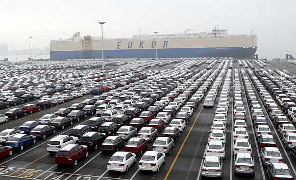 Cars made by South Korea's biggest automakers Hyundai Motor Co and affiliate Kia Motors Corp are seen at a shipping yard of the automakers at a port in Pyeongtaek, about 70km south of Seoul.