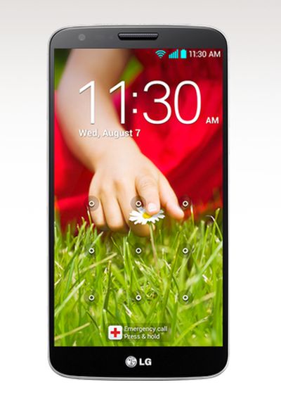 LG G2 smartphone makes Samsung Galaxy S4 look old