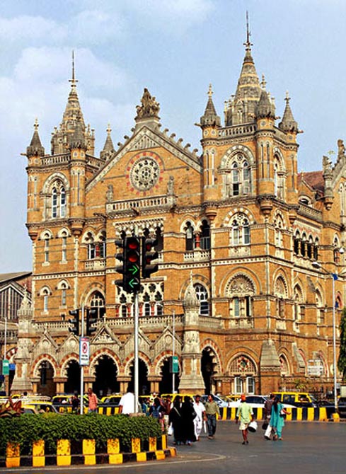 World's largest, busiest and highest railway stations